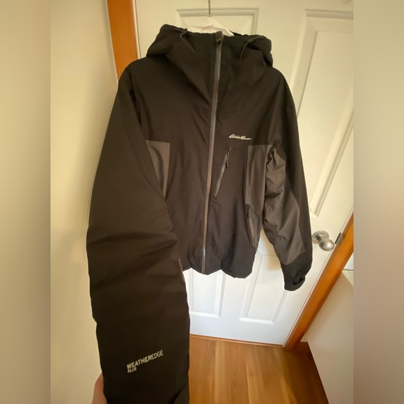 Eddie Bauer jacket - Picture 2 of 5
